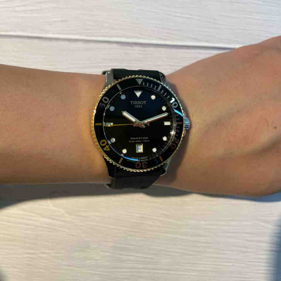 Tissot T120.410.27.051.00 Seastar 1000 Men’s Watch – Black Dial & Black Rubber Strap