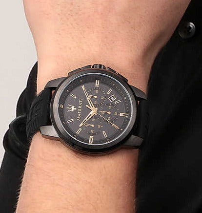Maserati Successo Black Dial Black Rubber Strap Watch For Men - R8871621011