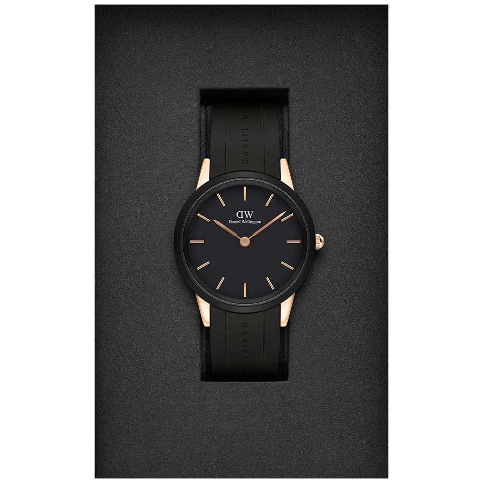 Daniel Wellington DW00100425 Iconic Motion Men's Watch – Black Dial & Black Rubber Strap