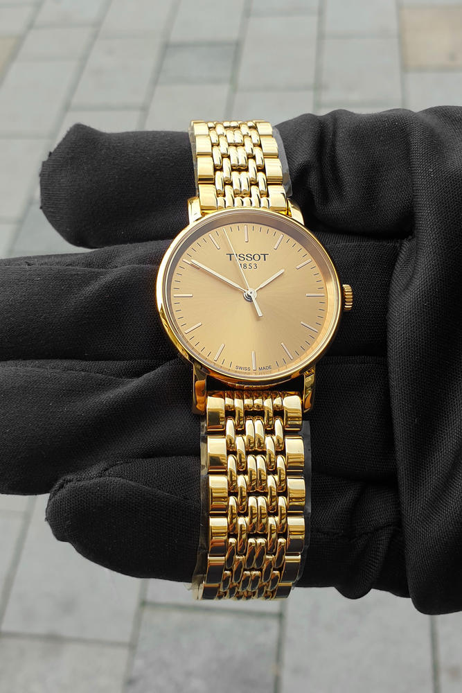 Tissot T Classic Everytime Desire Small Gold Dial Gold Mesh Bracelet Watch For Women - T109.210.33.021.00
