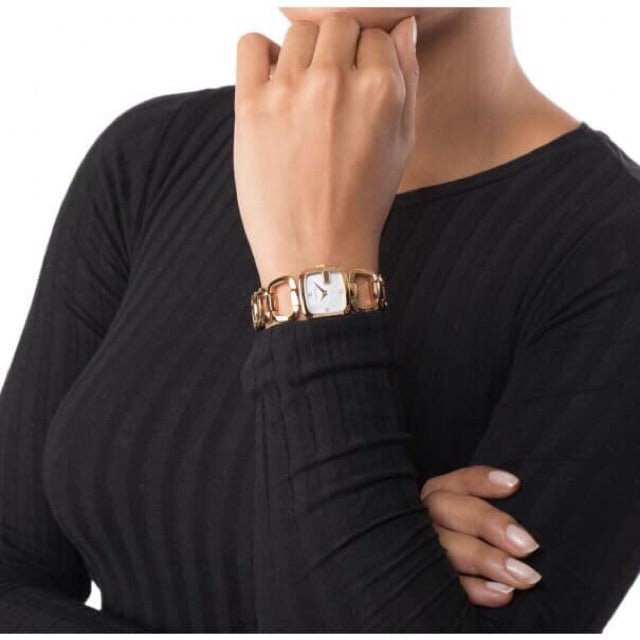 Gucci G Gucci Diamonds Mother of Pearl Dial Yellow Gold Steel Strap Watch For Women - YA125513