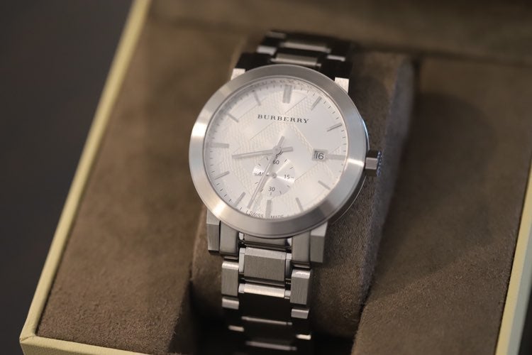 Burberry The City Silver Dial Silver Steel Strap Watch for Men - BU9900