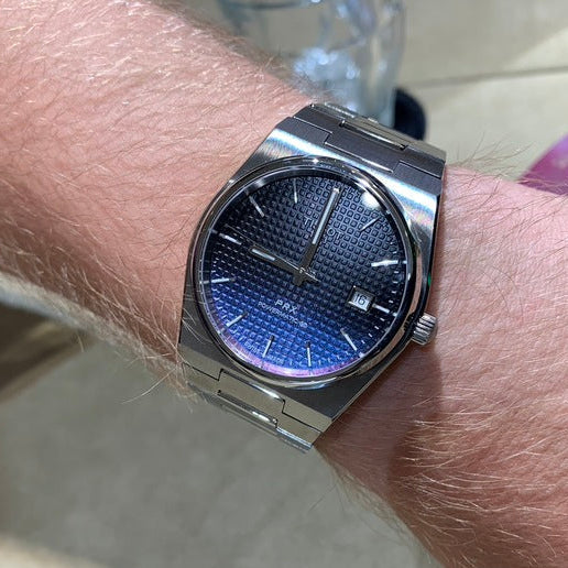 Tissot T137.407.11.051.01 Powermatic 80 Men's Watch – Gradient Blue Dial & Silver Steel Strap