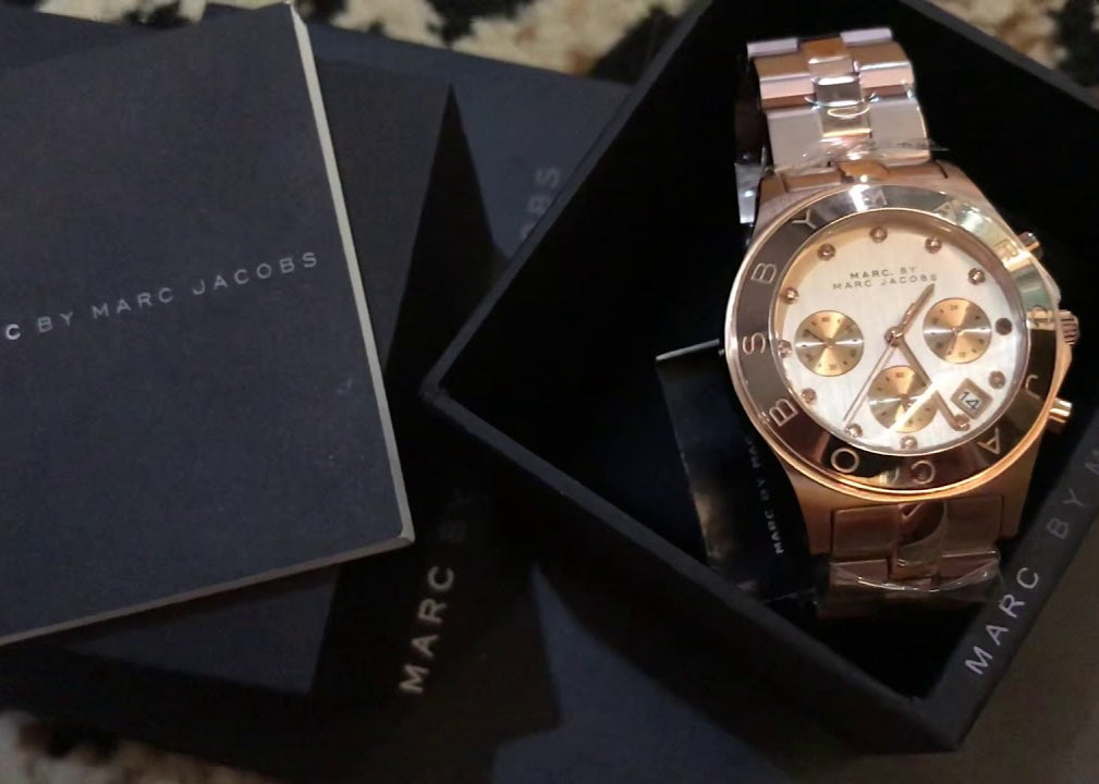 Marc Jacobs Blade Chronograph Rose Gold Dial Rose Gold Steel Strap Watch for Women - MBM3102