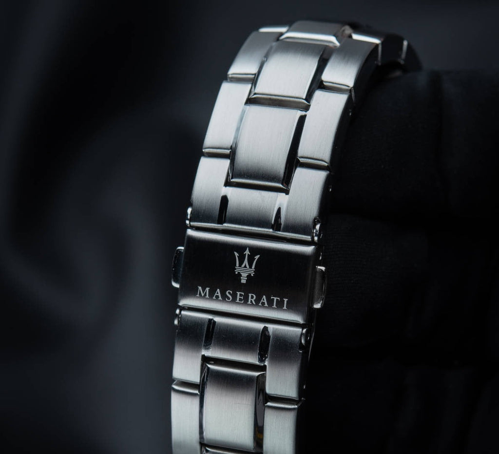 Maserati Successo Solar Edition Black Dial Silver Steel Strap Watch For Men - R8873645003