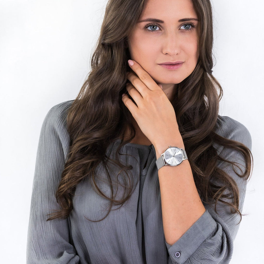 Armani Exchange Lola AX5535 Women's Analog Watch – Silver Dial with Matching Silver Mesh Strap