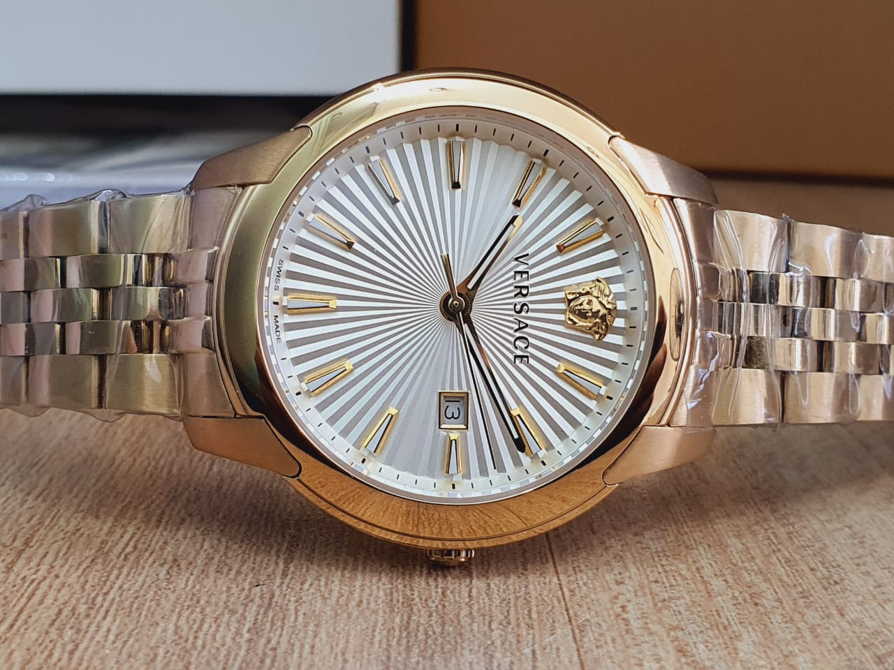 Versace  V-Urban Quartz White Dial Gold Steel Strap Watch For Men - VELQ00719