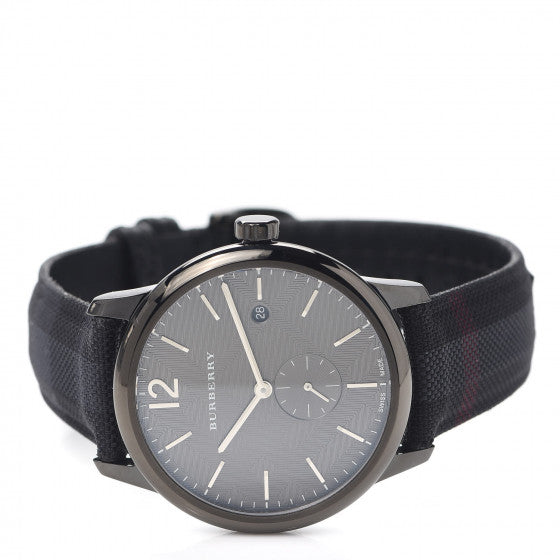 Burberry The Classic Round Black Dial Black Leather Strap Watch for Men - BU10010