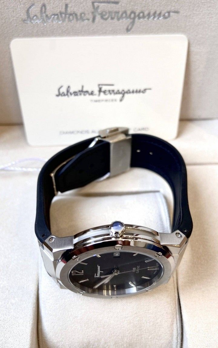 Salvatore Ferragamo F-80 Classic Black Dial Black Leather Strap Watch for Men - SFDT00619