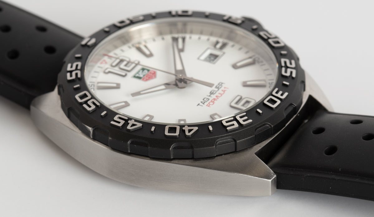 Tag Heuer Formula 1 Quartz White Dial Black Rubber Strap Watch for Men - WAZ1111.FT8023