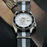 Seiko 5 Sports x Peanuts Surfboard Snoopy Limited Edition White Dial Two Tone NATO Strap Watch For Men - SRPK25K1