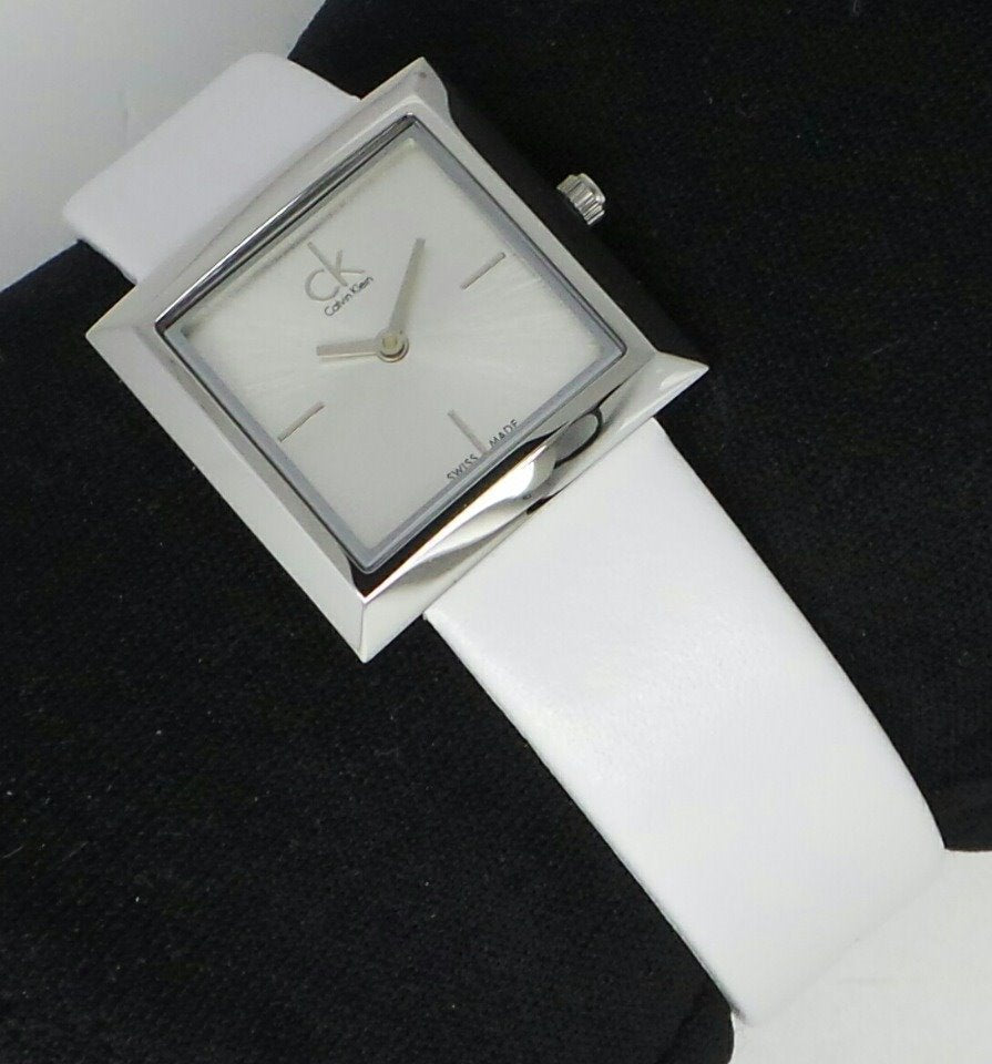 Calvin Klein Mark Silver Dial White Leather Strap Watch for Women - K3R231L6